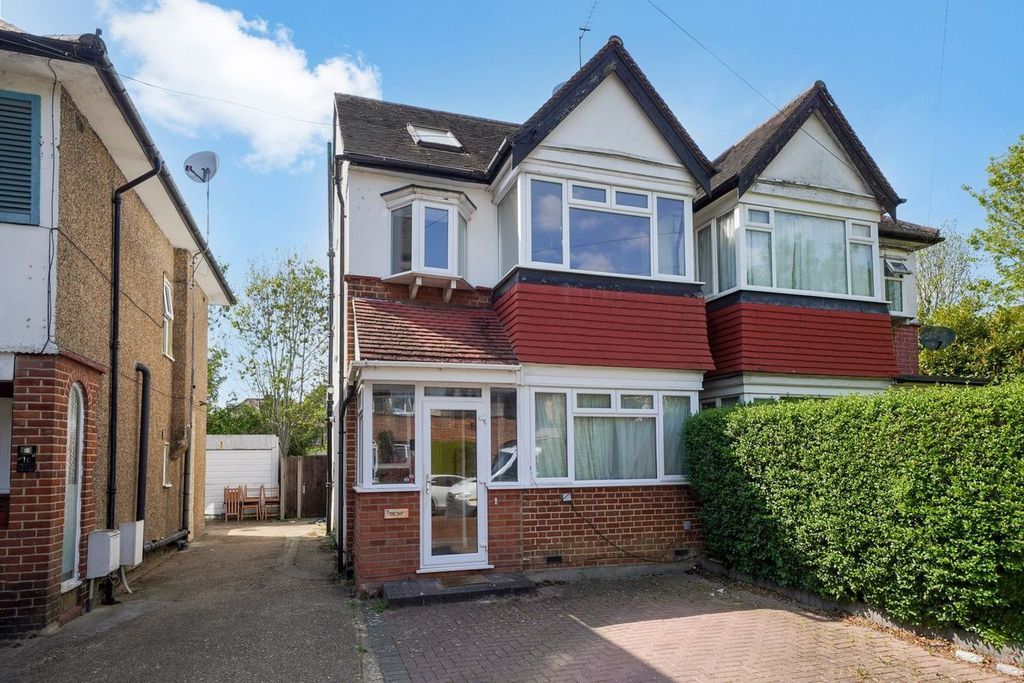 Property photo 1 of 30