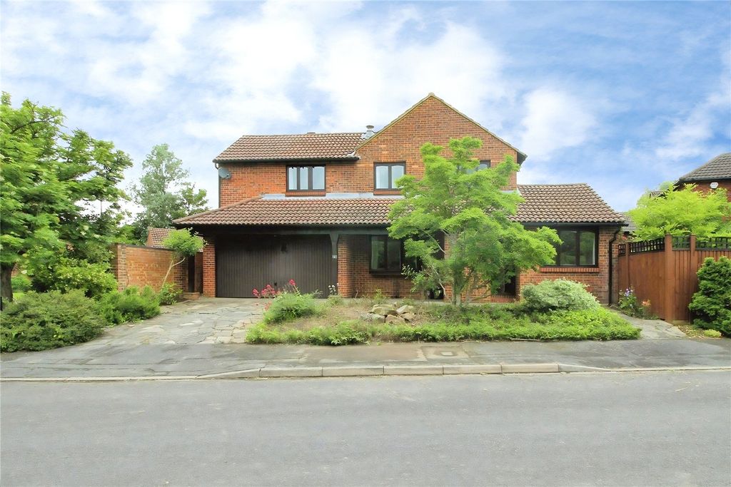 Property photo 1 of 9 Exterior
