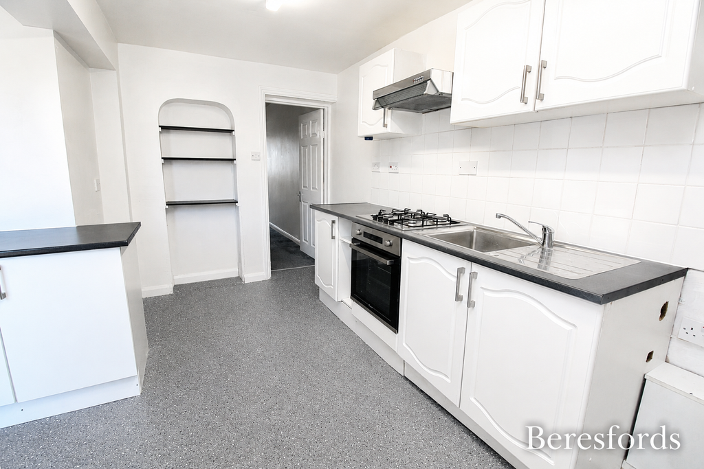 Property photo 3 of 7 Kitchen View 1
