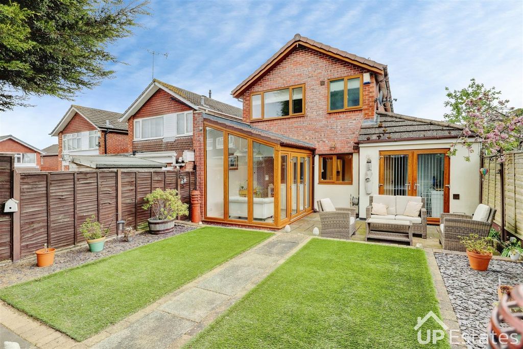 Property photo 2 of 22 E389A1d4-Img_6773_4_5.Jpg