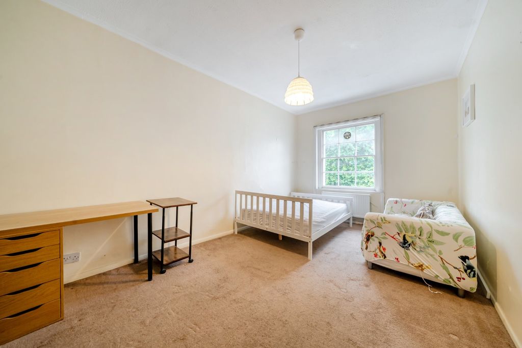 Property photo 2 of 11 Picture No. 08
