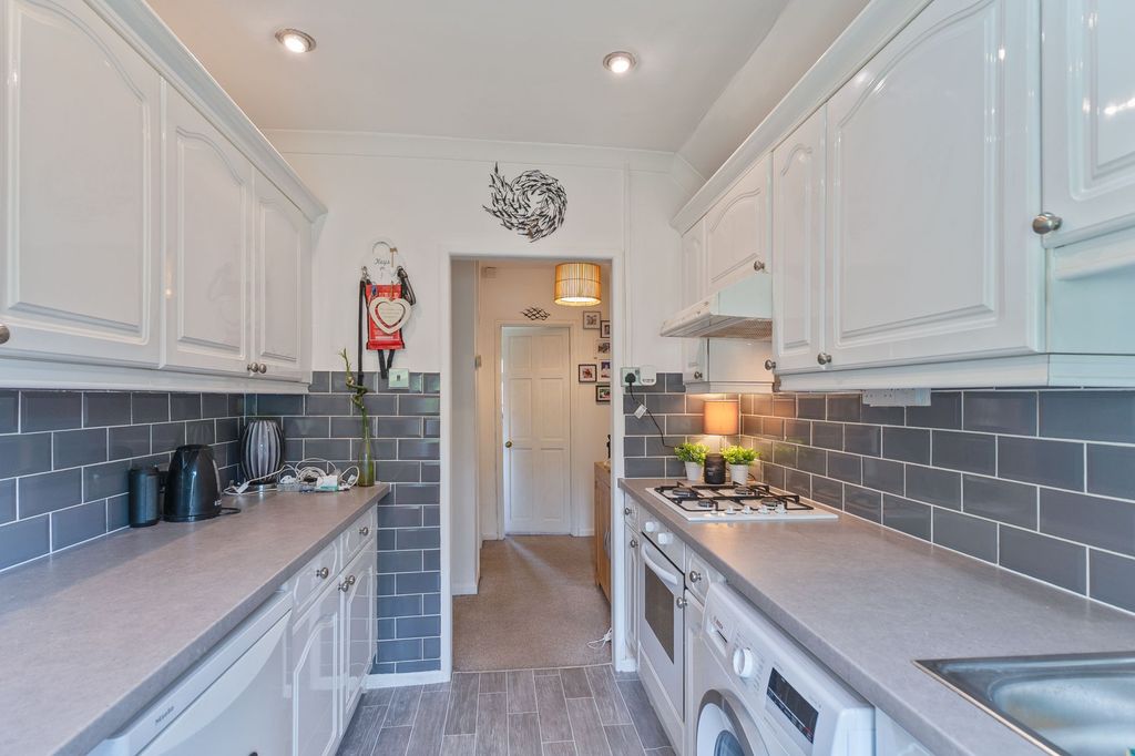 Additional image 5 of 1 bed flat for saleGlenside, Cwmbran NP44