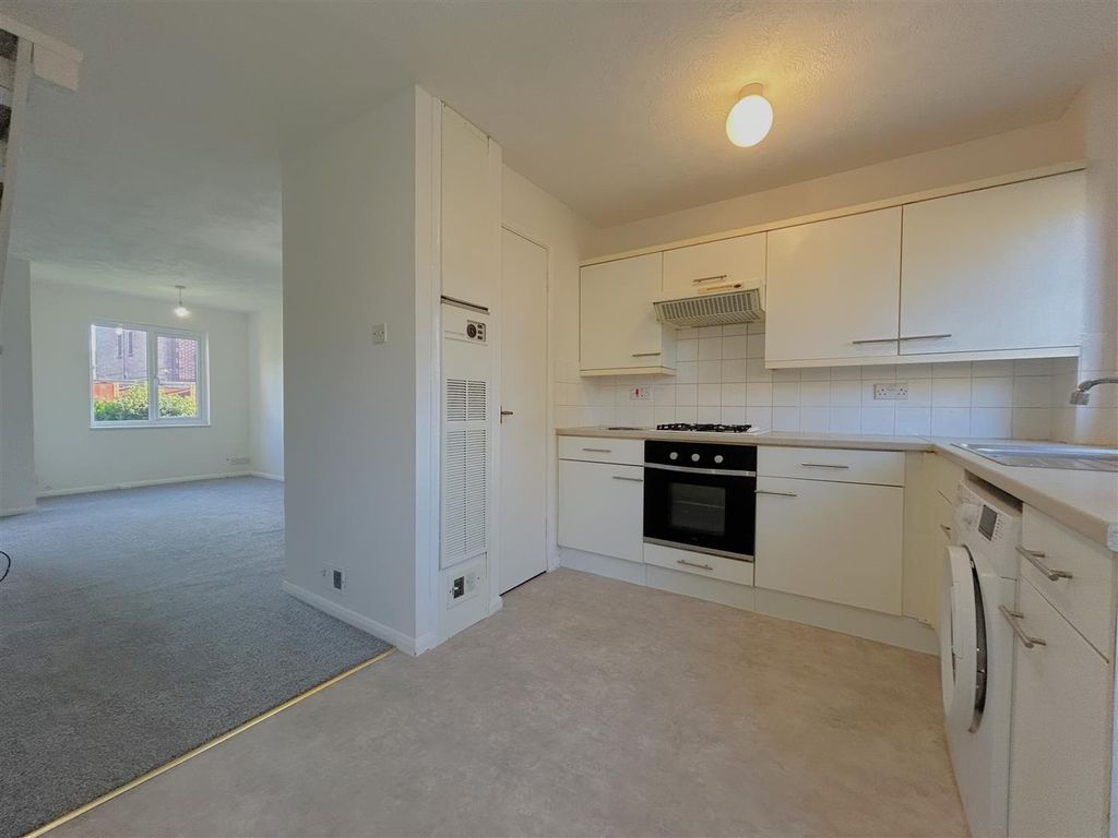 Property photo 3 of 14 Img_8598.Jpg