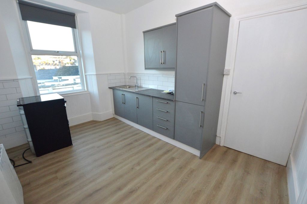 Property photo 1 of 7 Picture No. 04
