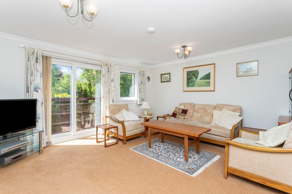 Property photo 3 of 26