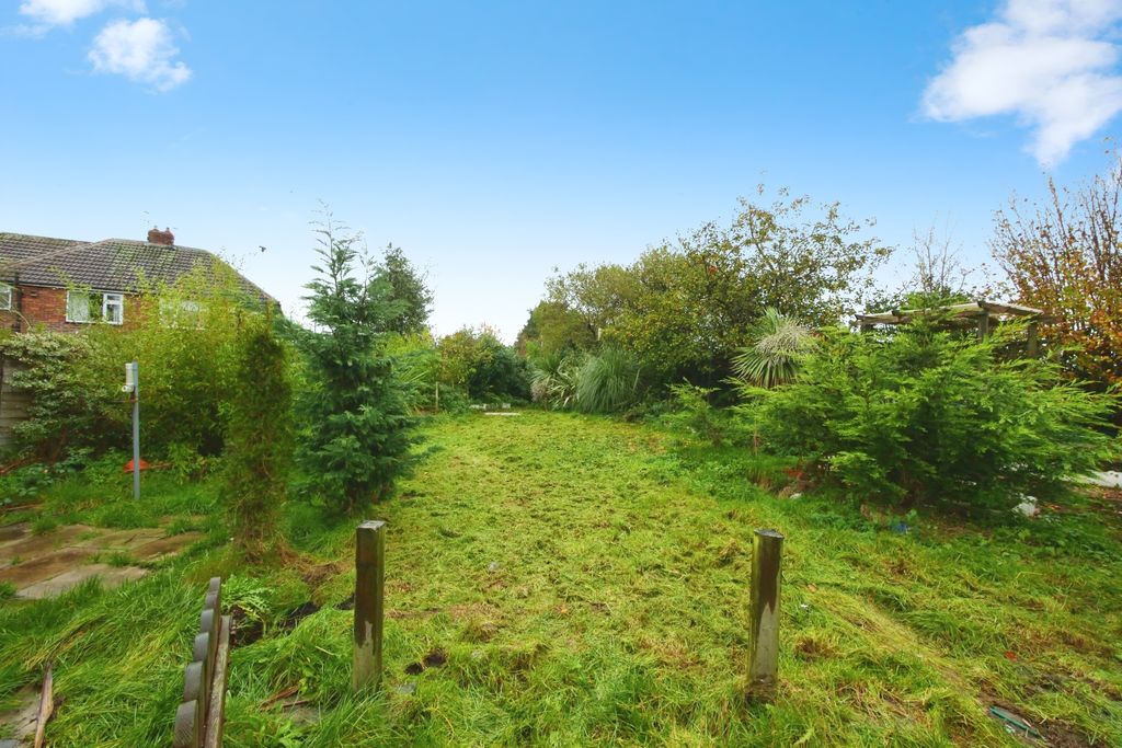 Property photo 2 of 20 Pnmb0414