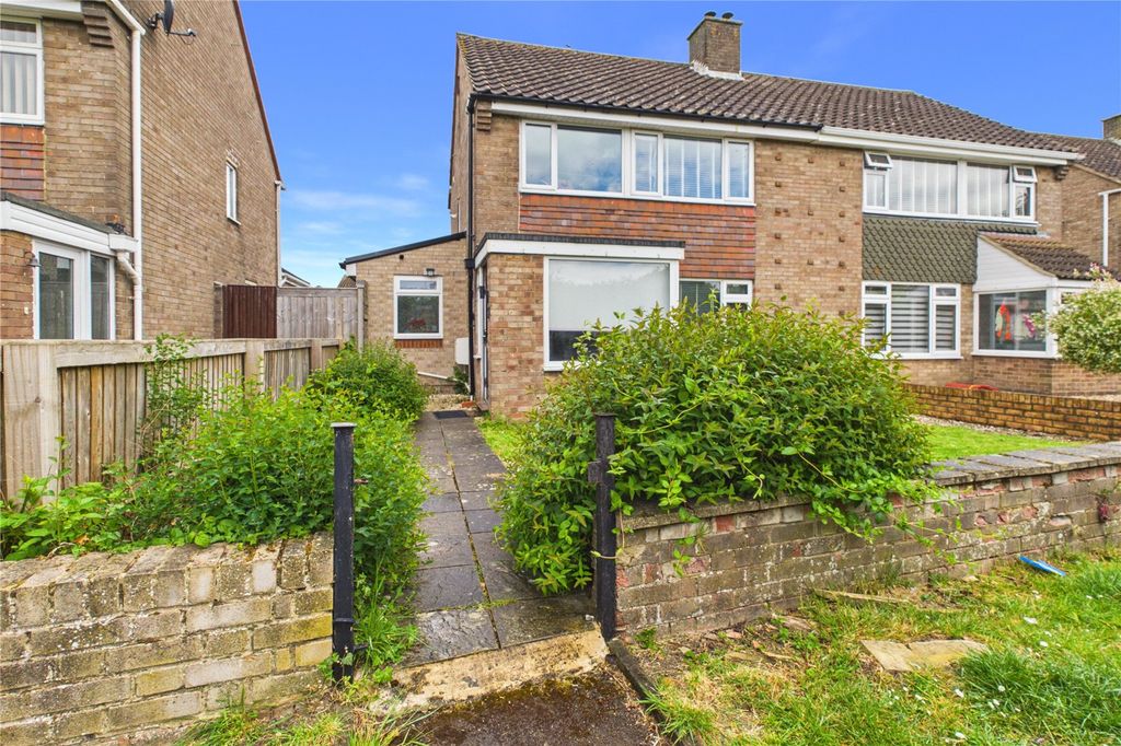 Property photo 1 of 16 Picture No. 18