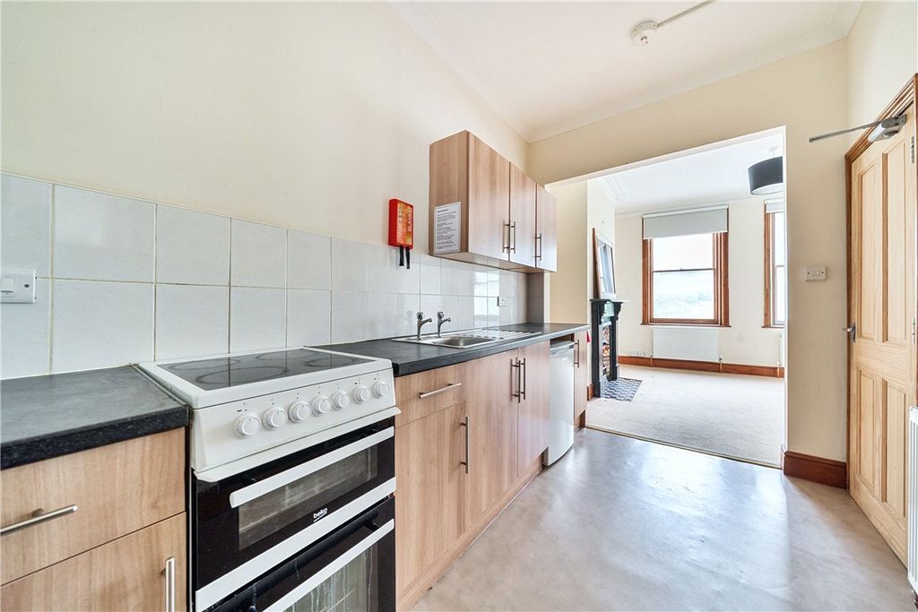 Property photo 3 of 8 Picture No. 04