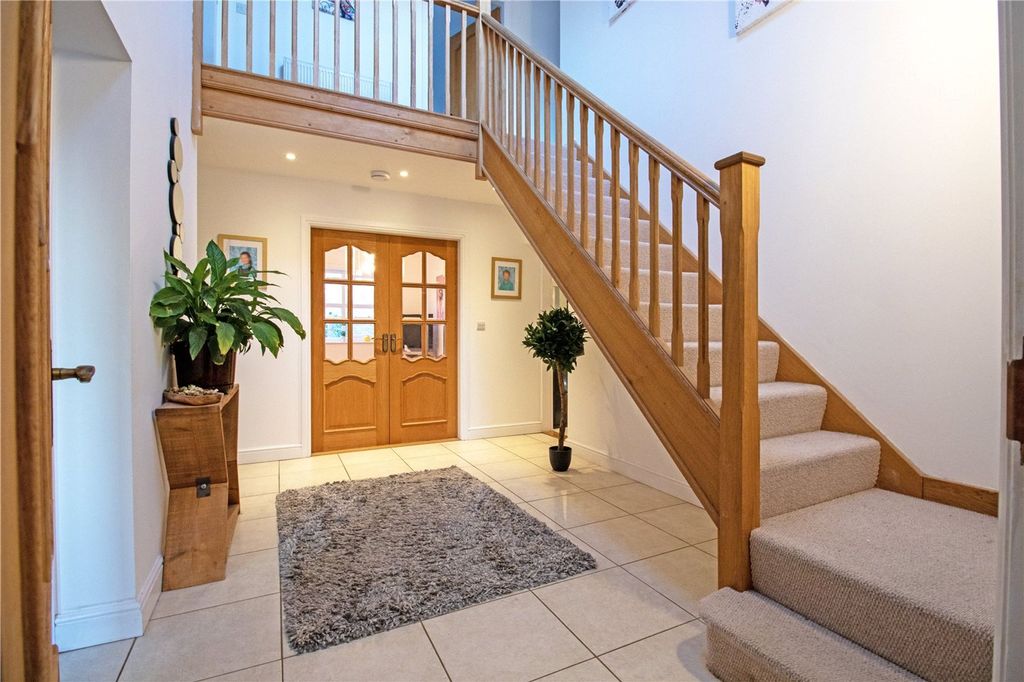 Property photo 3 of 42 Picture No. 03