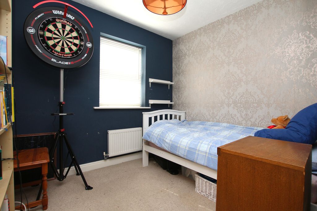 Property photo 3 of 13