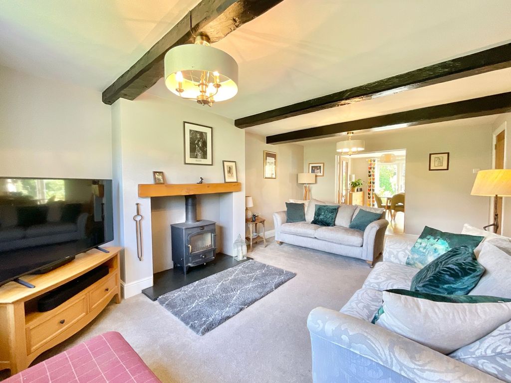 Property photo 3 of 47