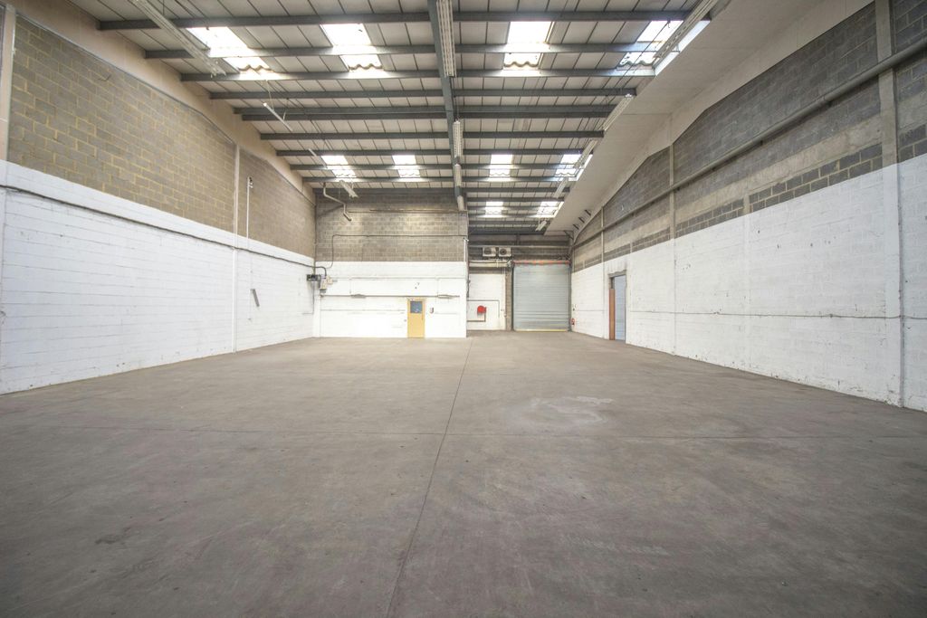 Property photo 3 of 13 Unit 15 Warehouse (To Be Refurbished)