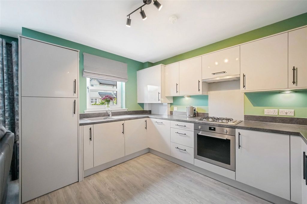 Additional image 6 of 2 bed flat for saleSnibble Gardens, Uphall Station, Livingston, West Lothian EH54