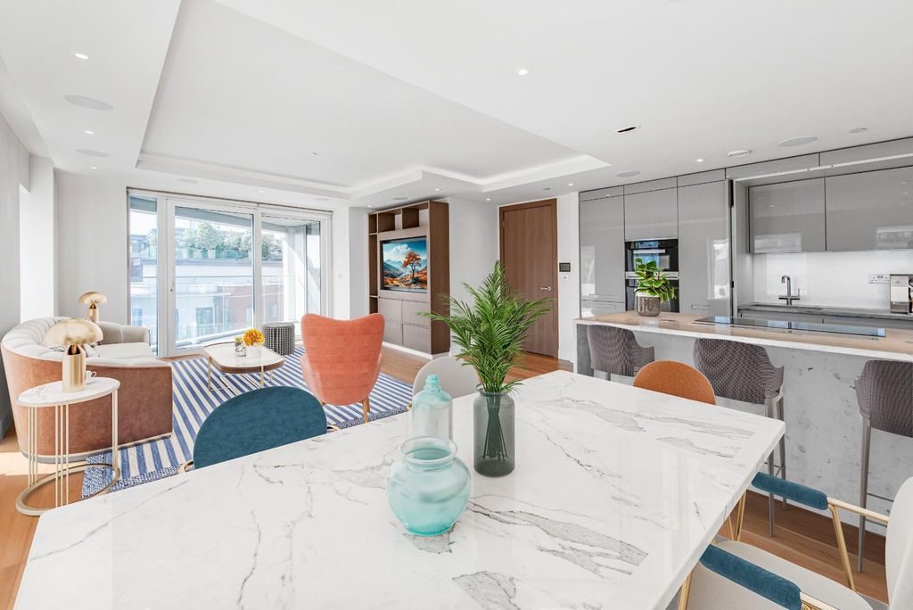 Property photo 1 of 16 Open Plan Living