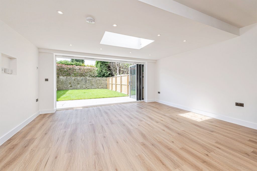 Additional image 9 of 4 bed detached house for salePentlands, New Mill Road, Holmfirth HD9