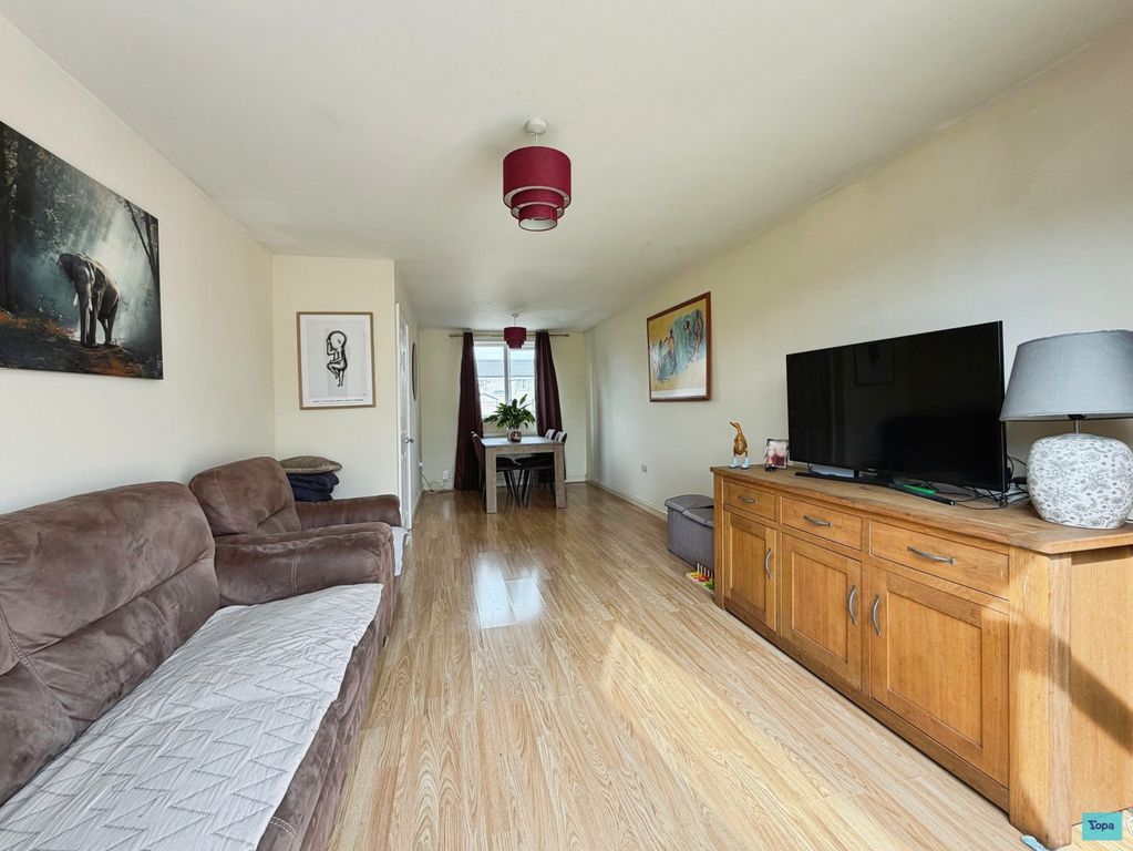 Property photo 3 of 20 6