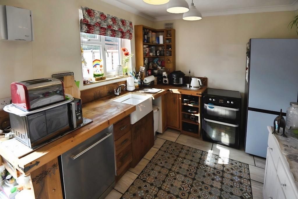 Property photo 3 of 12 Photo 3