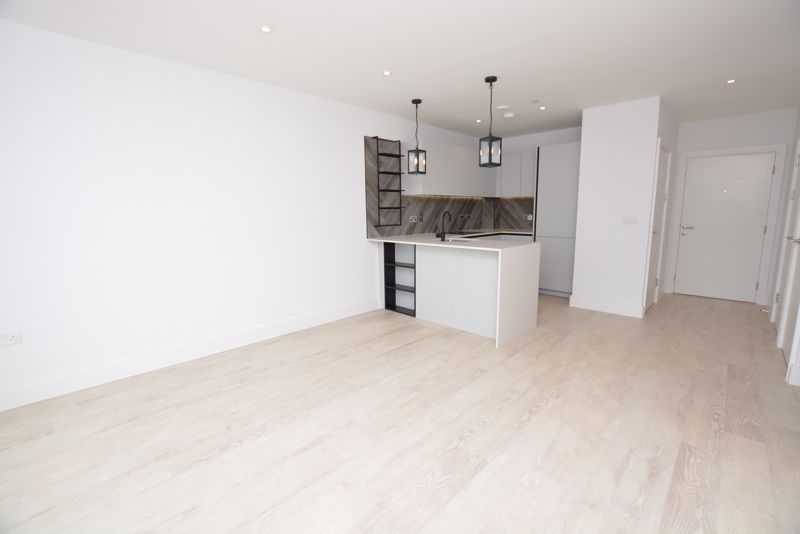 Property photo 2 of 12 Photo 9