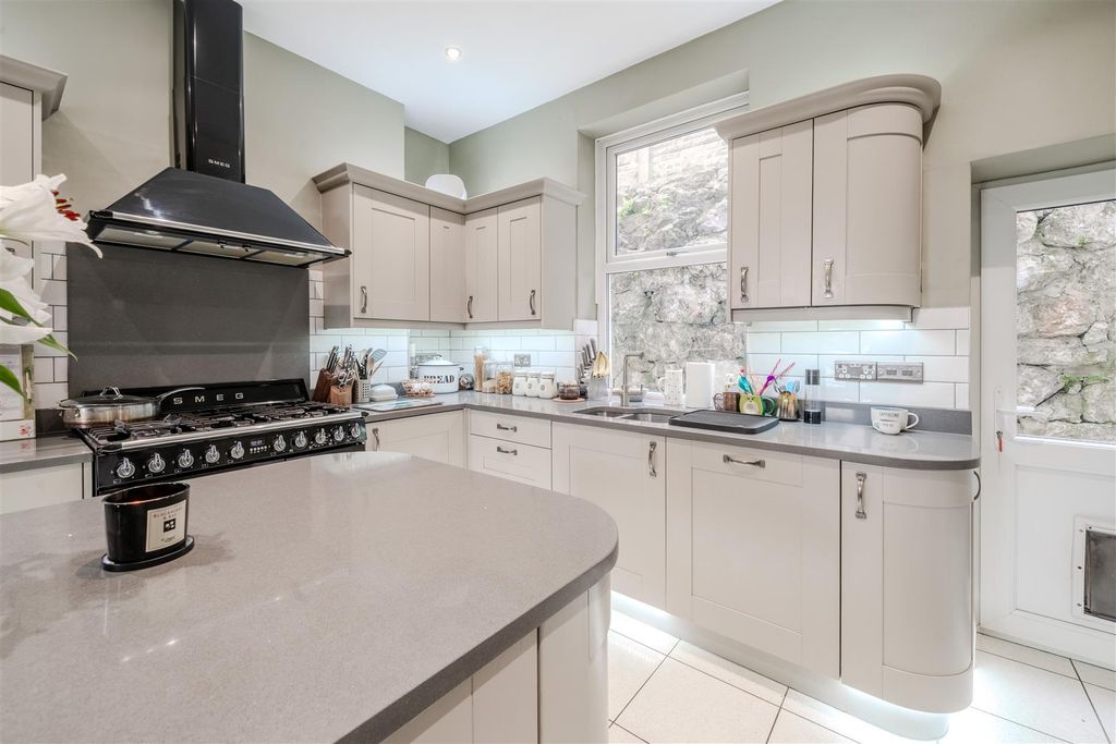 Property photo 3 of 59 Kitchen - Diner-4.Jpg