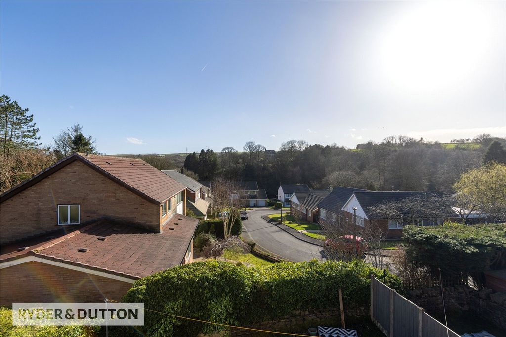 Property photo 2 of 19 Picture No. 11