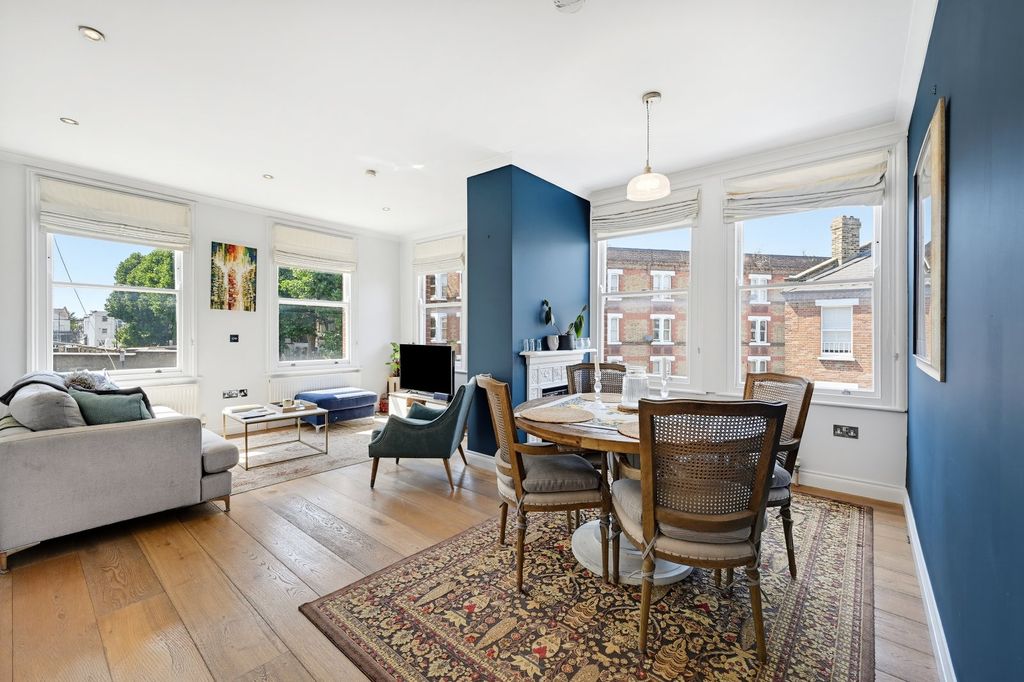 Property photo 1 of 12 Reception / Dining