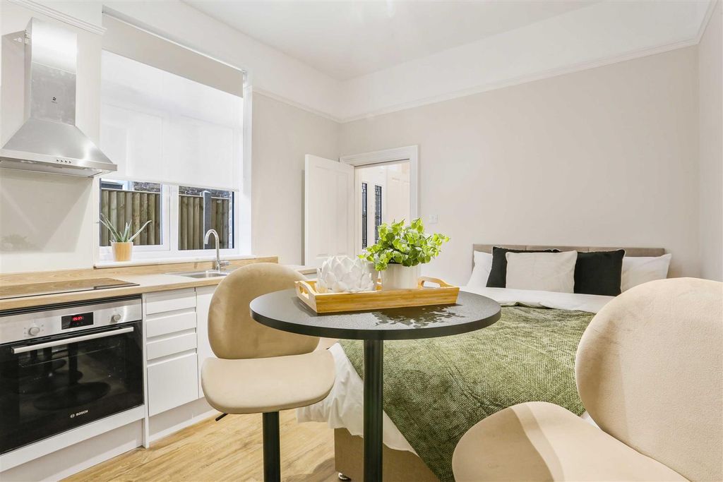 Property photo 1 of 18 1512101255 - F9 - 13.Jpg