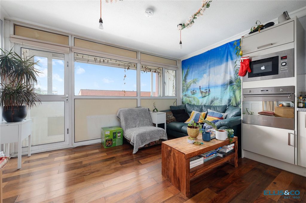 Property photo 1 of 8 Picture No. 01