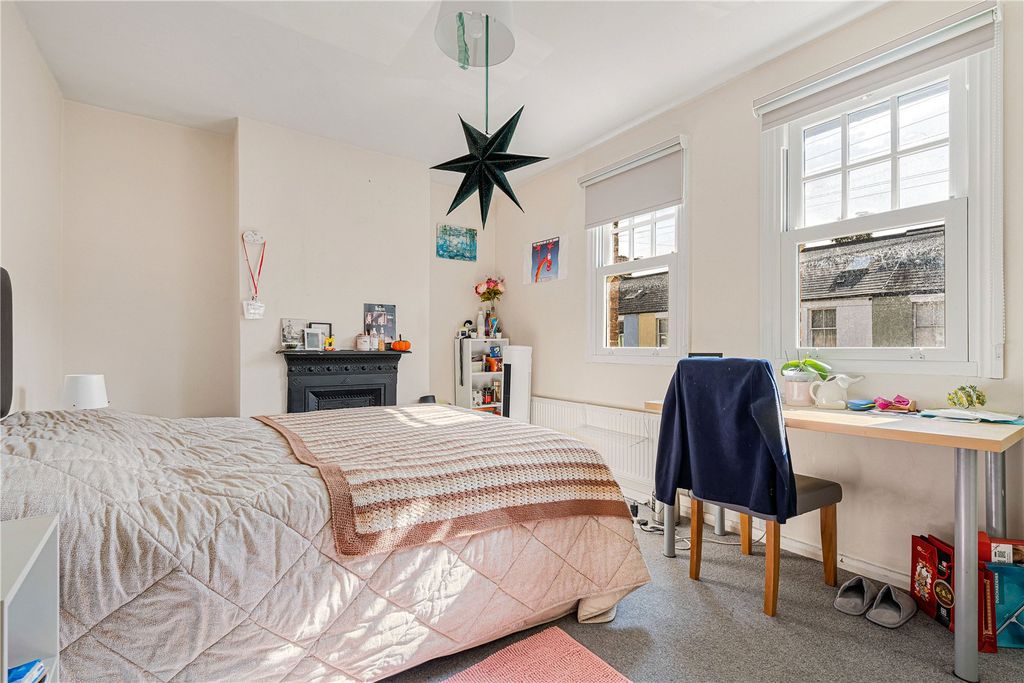 Property photo 2 of 12 Picture No. 01