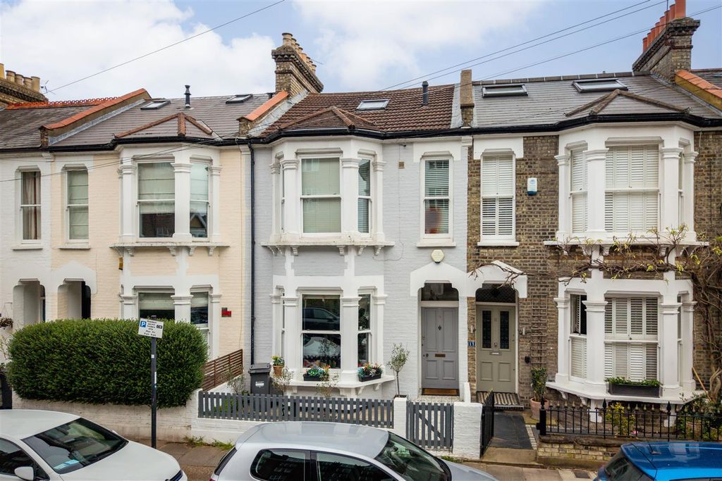 Property photo 1 of 11 Sutton Lane North-20.Jpg