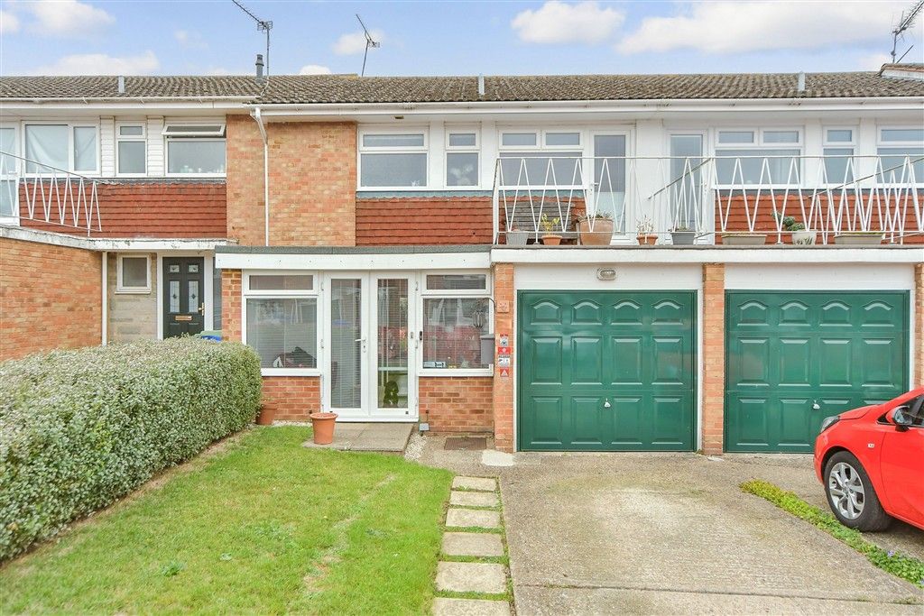 Property photo 2 of 8 External (Web)