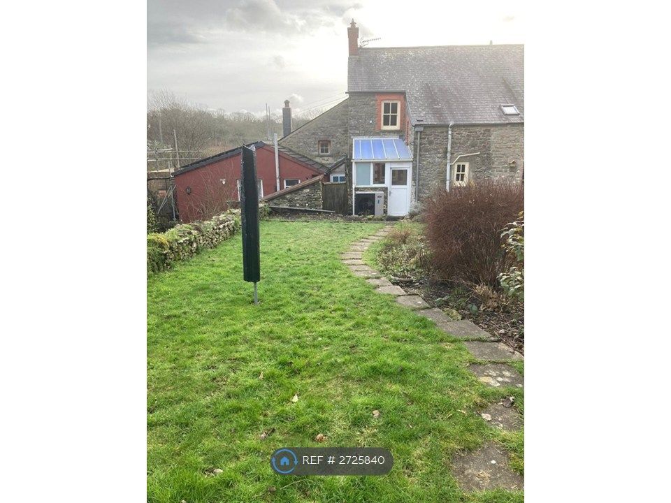 Property photo 3 of 21 Back Garden