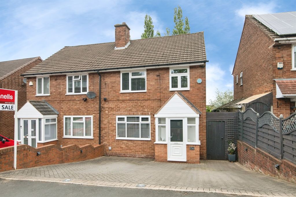 Property photo 1 of 16