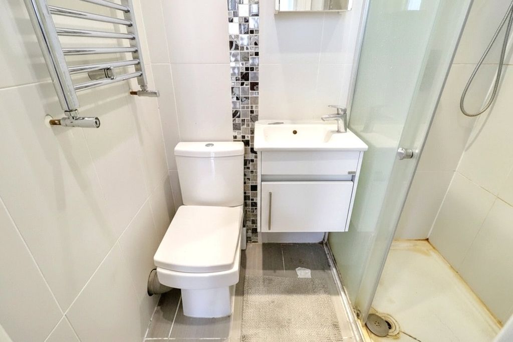 Property photo 3 of 4 Picture No. 13