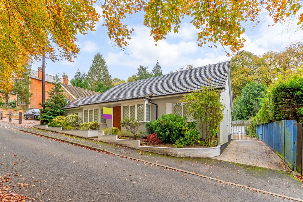 Property photo 2 of 12