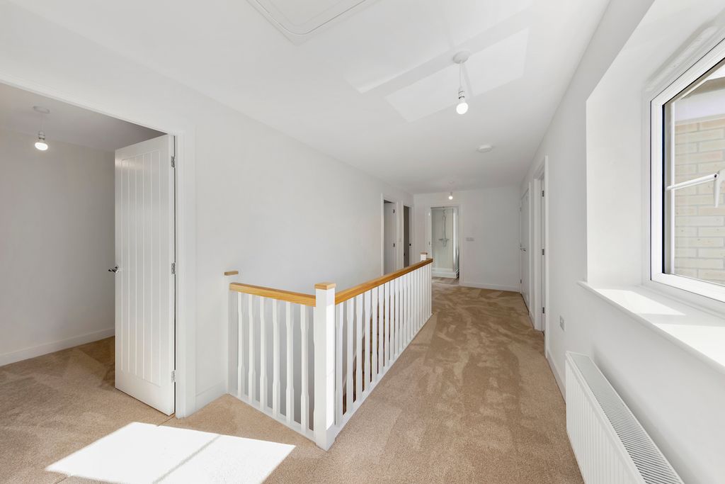 Property photo 3 of 22