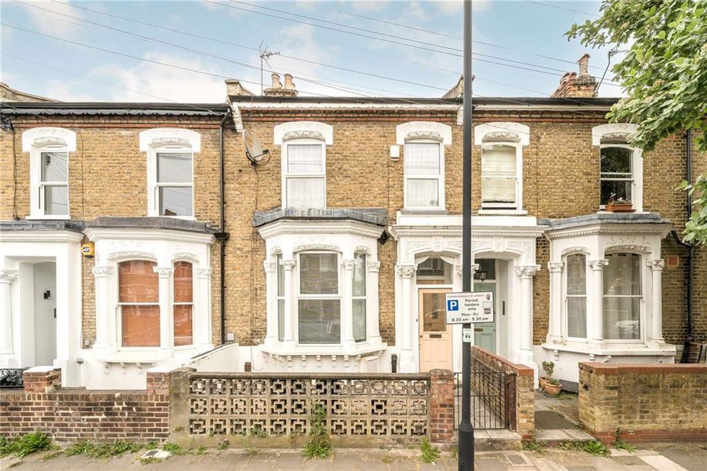 Property photo 1 of 10
