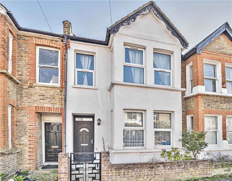 Property photo 1 of 18 Exterior