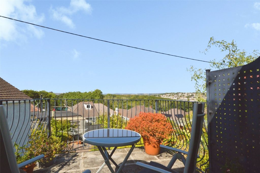 Property photo 2 of 18 Picture No. 07