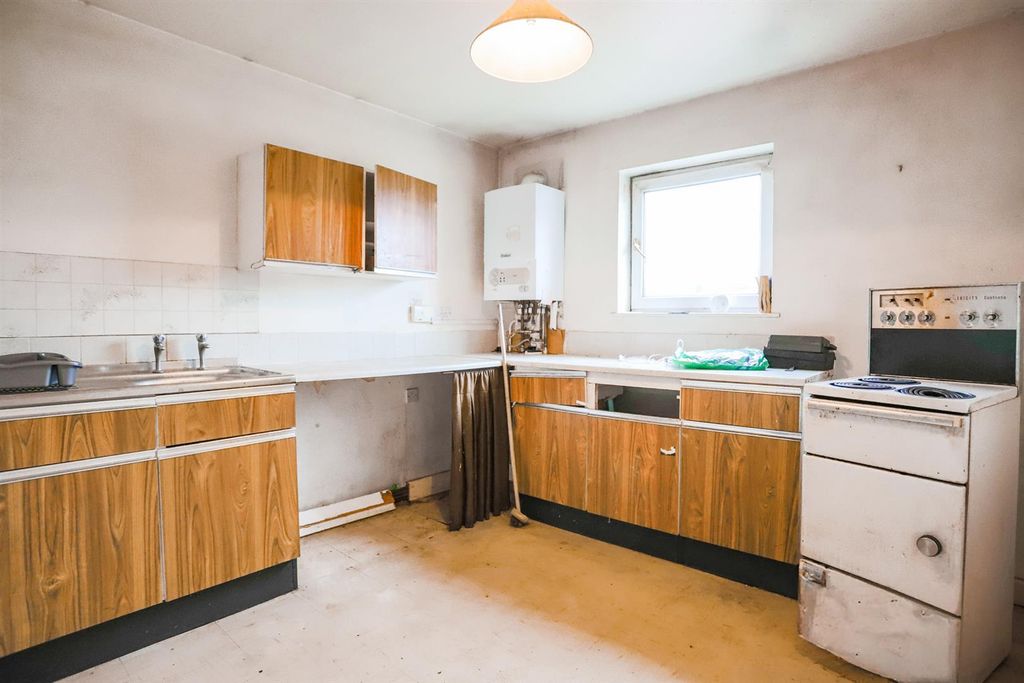Property photo 2 of 9 3.Png