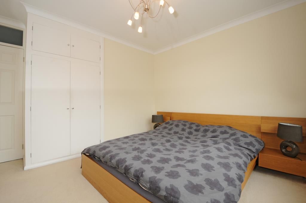 Property photo 2 of 10 Bedroom One