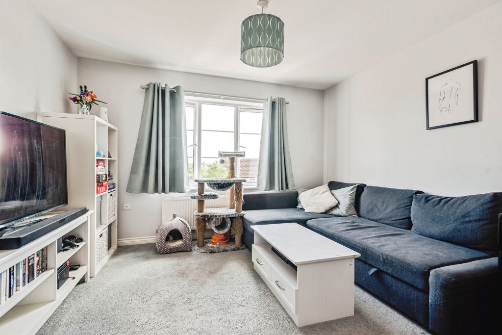 Property photo 3 of 9