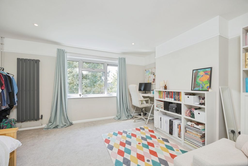 Property photo 1 of 5 Pbox-Img.Jpg