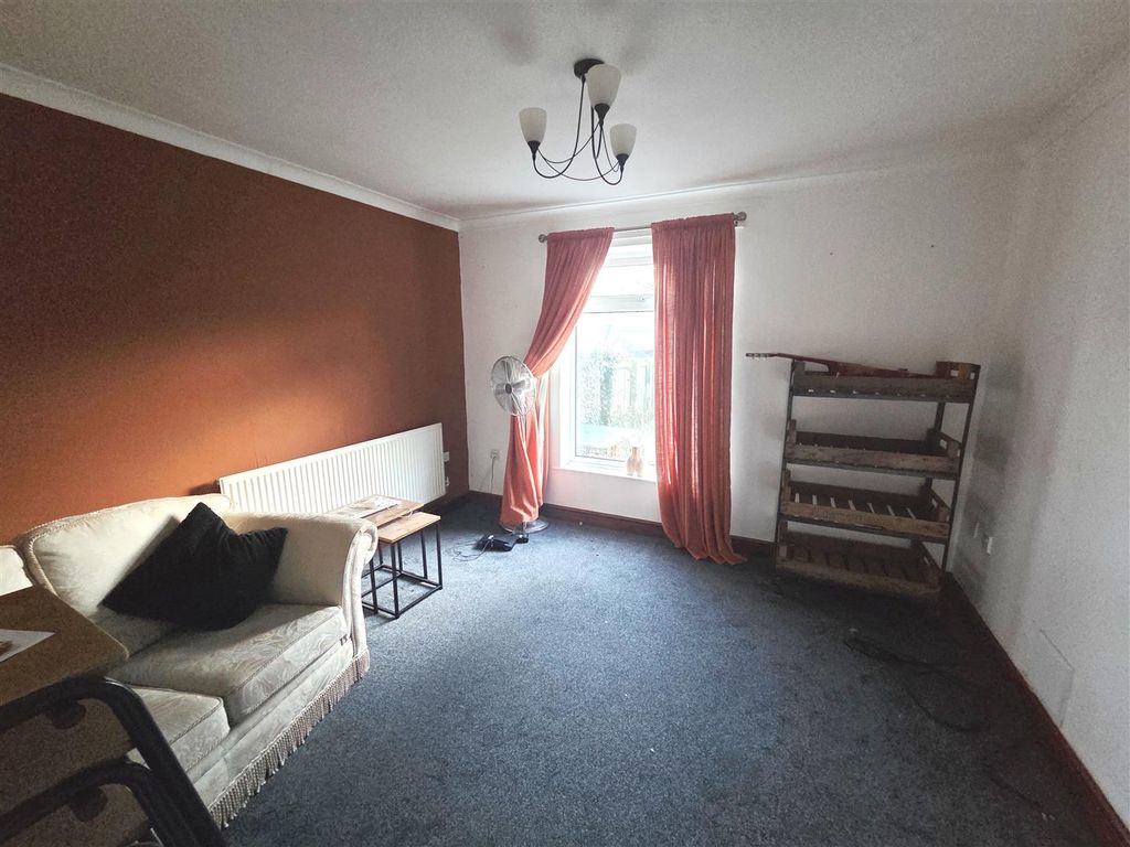 Property photo 3 of 14 Image005 (2).Jpg