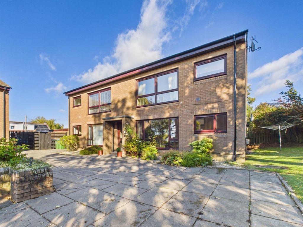 Property photo 1 of 16 Cam03924G0-Pr0220-Still007.Jpg