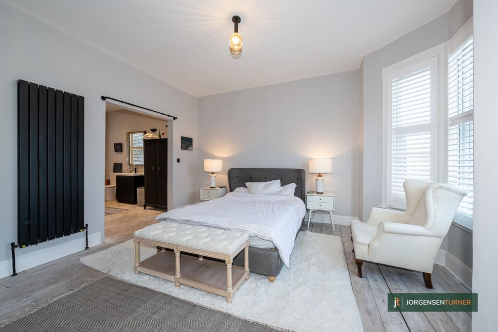 Property photo 3 of 13 Bedroom One Photo Two .Jpg