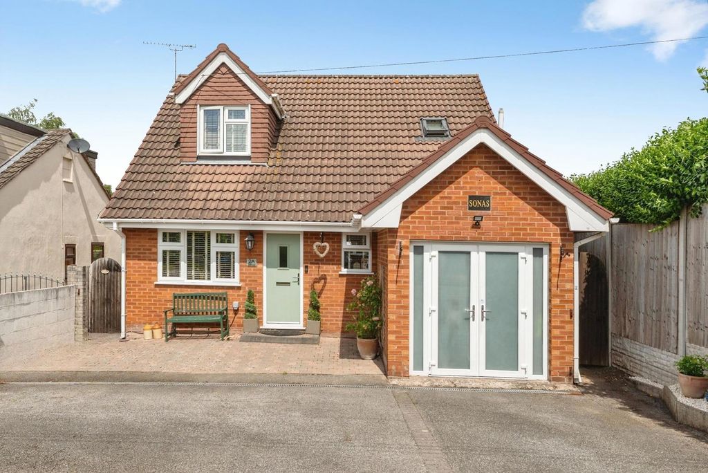 Property photo 1 of 29 Pbox-Img.Jpg