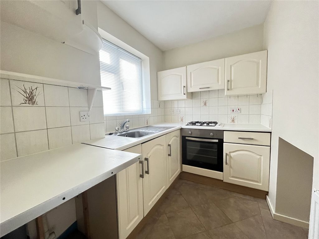 Property photo 2 of 16 Picture No. 04