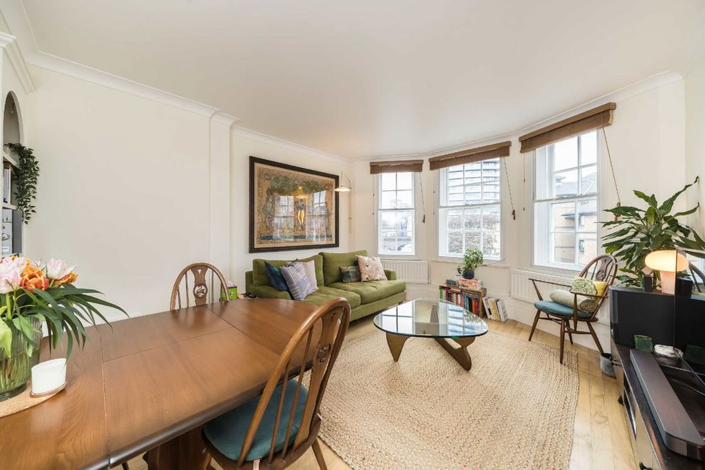 Property photo 3 of 8