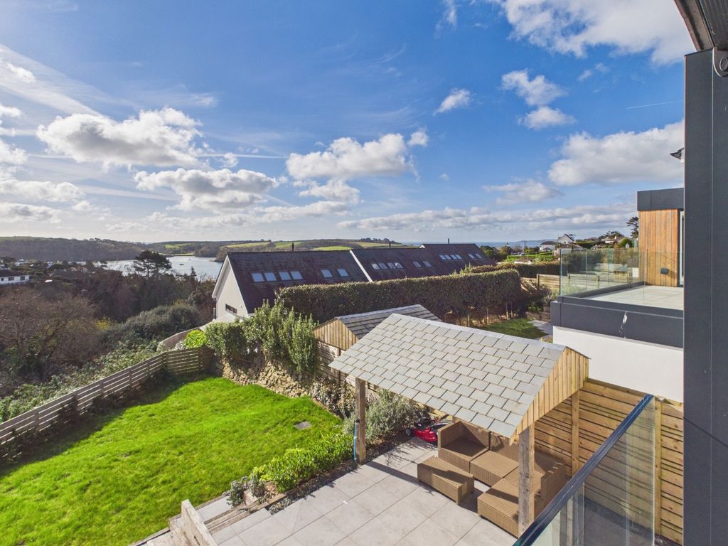 Property photo 3 of 20 4139602