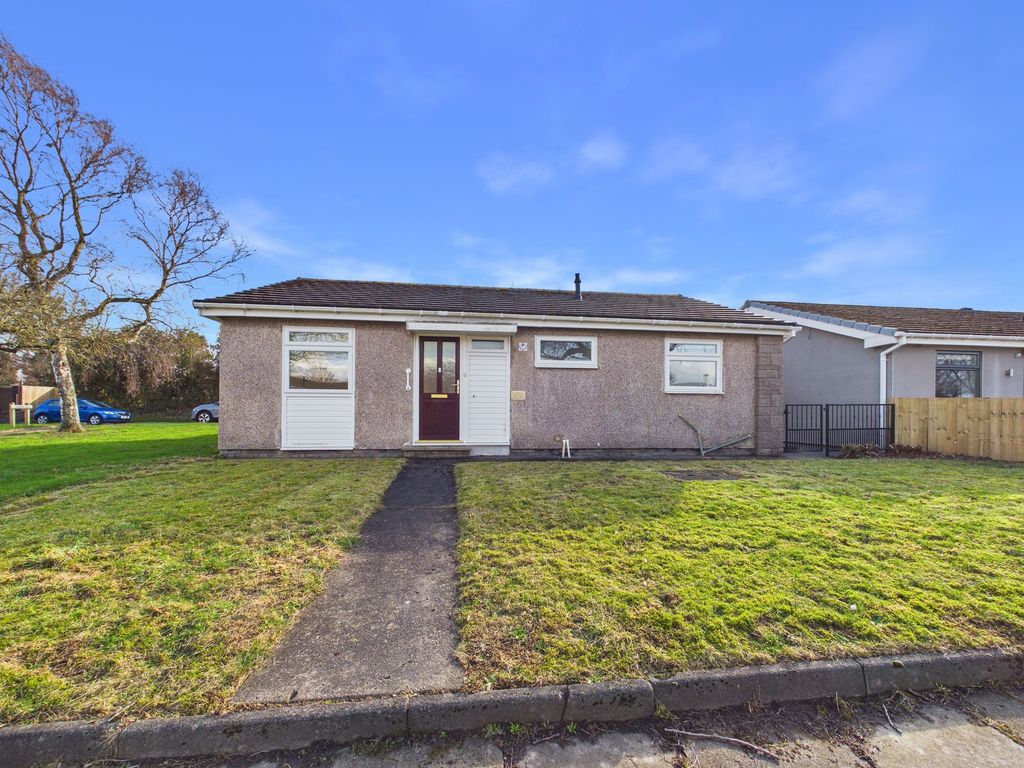 Property photo 1 of 11 External